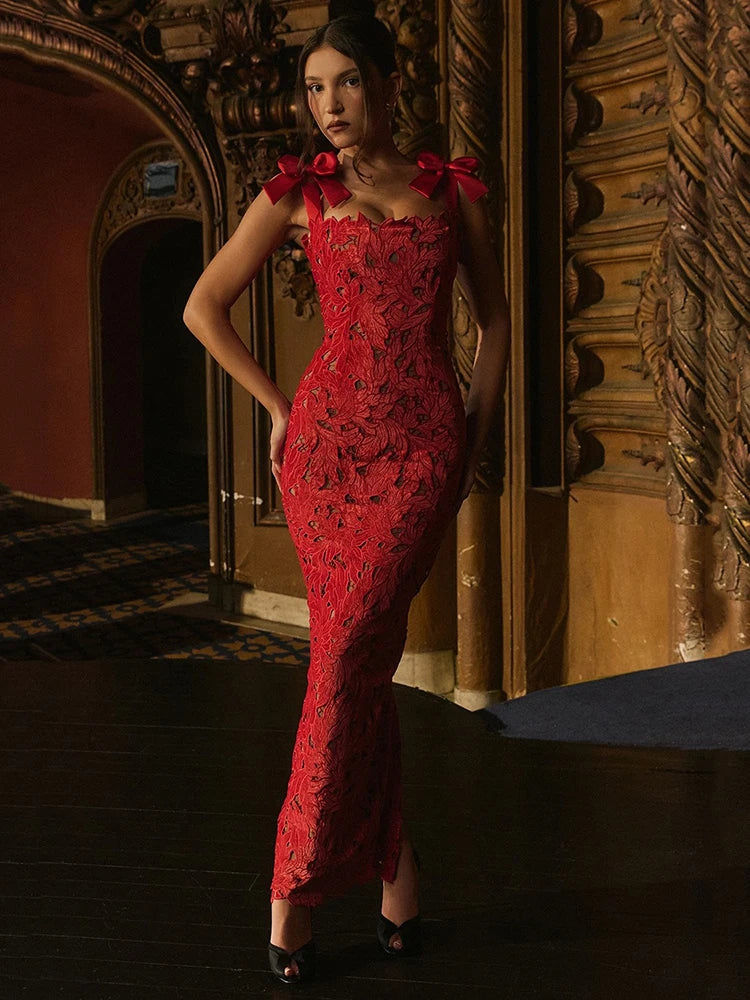 Elegant red lace sleeveless backless bodycon dress with bows.